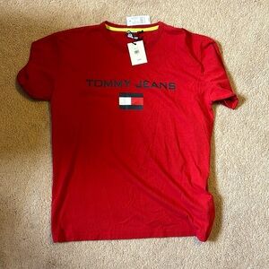 Tommy jeans new red t shirt